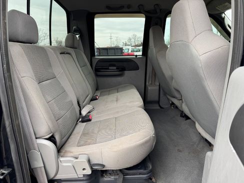 Used 2005 Ford F350 XLT image 17