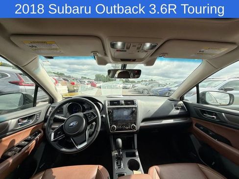Used 2018 Subaru Outback 3.6R Touring AWD/4WD image 11