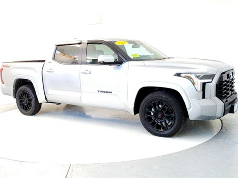 Used 2024 Toyota Tundra SR5 image 7