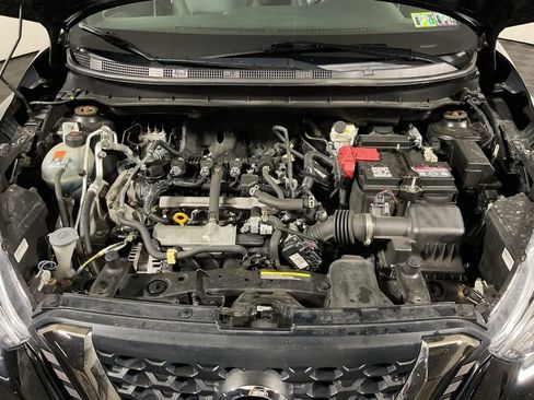 Used 2020 Nissan Kicks SR w/ SR Premium Package image 9