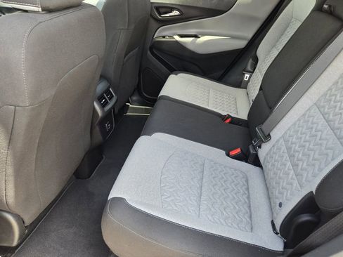 Used 2024 Chevrolet Equinox LS image 29
