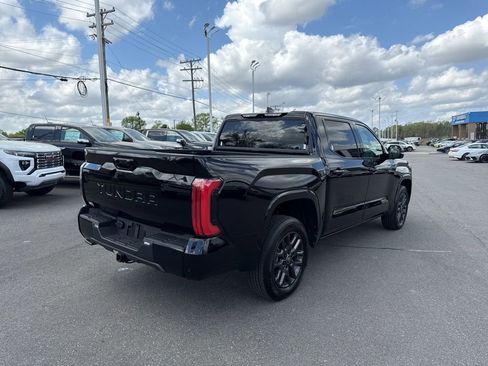 Used 2025 Toyota Tundra Platinum AWD/4WD image 5