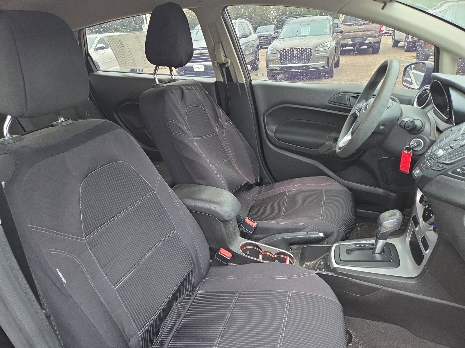 Used 2017 Ford Fiesta SE FWD image 8