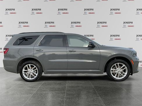 Used 2024 Dodge Durango GT image 8