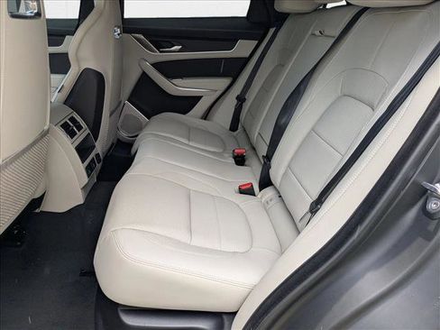 New 2026 Jaguar F-PACE R-Dynamic S image 15