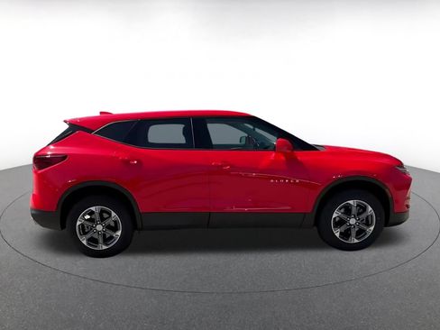 Used 2026 Chevrolet Blazer LT FWD image 15