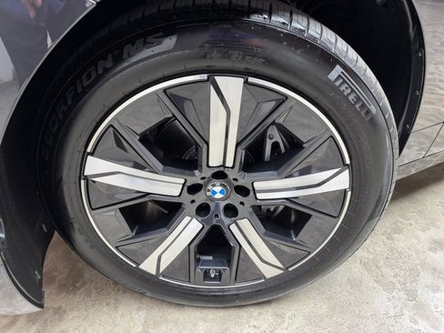Used 2026 BMW iX xDrive45 image 28