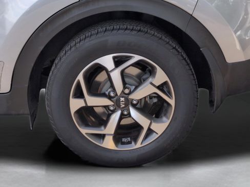 Used 2020 Kia Sportage LX w/ LX Popular Package image 19