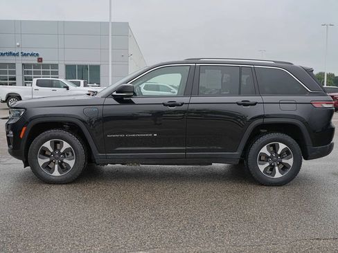 Used 2024 Jeep Grand Cherokee Limited 4xe AWD/4WD image 9