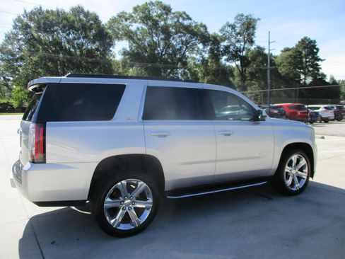 Used 2017 GMC Yukon SLT RWD image 10
