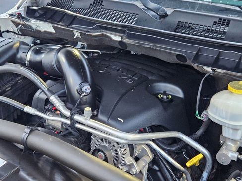 Used 2018 RAM 1500 Sport image 41