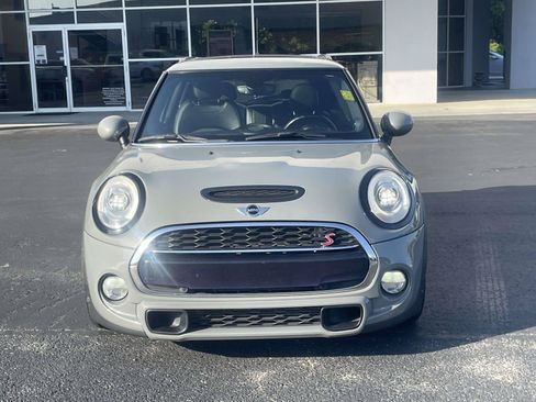 Used 2018 MINI Cooper S FWD image 8
