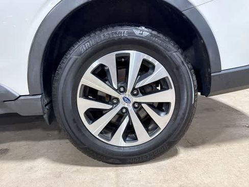Used 2020 Subaru Outback Premium AWD/4WD image 10