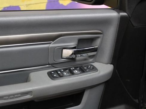 Used 2019 RAM 1500 Warlock AWD/4WD image 13