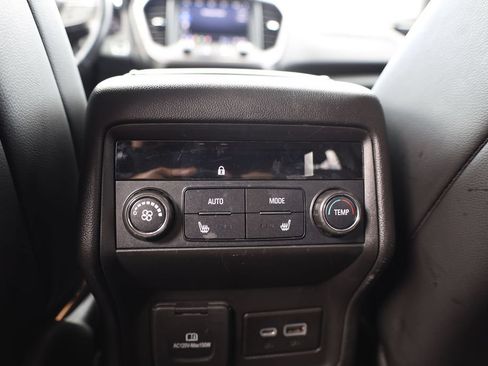 Used 2022 GMC Acadia AT4 w/ Preferred Package AWD/4WD image 22