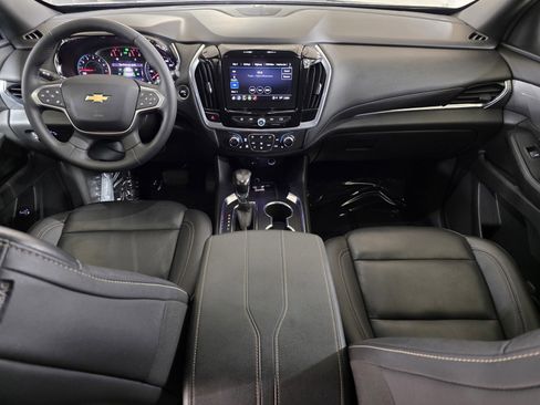 Used 2022 Chevrolet Traverse LT image 20