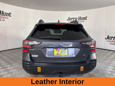 Used 2022 Subaru Outback Wilderness image 6