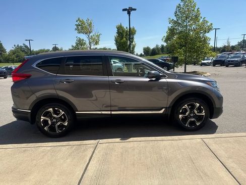 Certified 2019 Honda CR-V Touring image 5