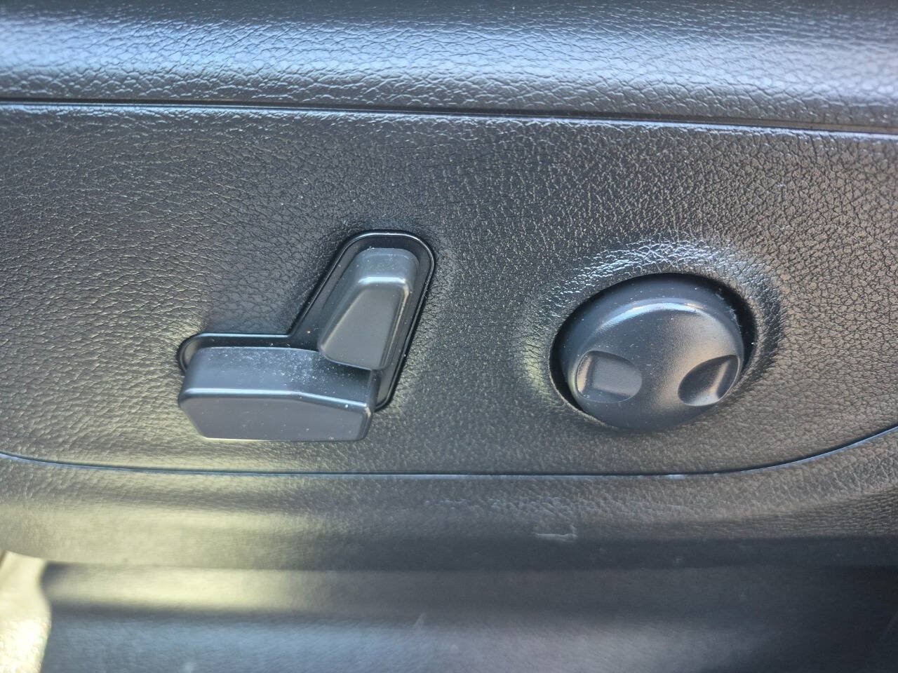 Used 2023 RAM 1500 Big Horn AWD/4WD image 16