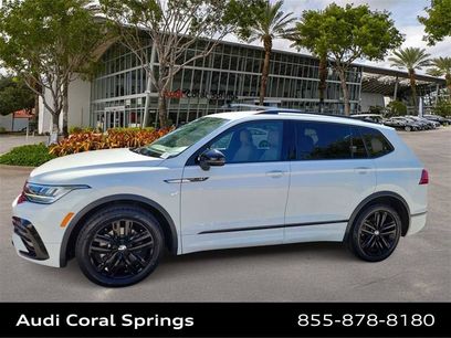 Used 2022 Volkswagen Tiguan SE R-Line