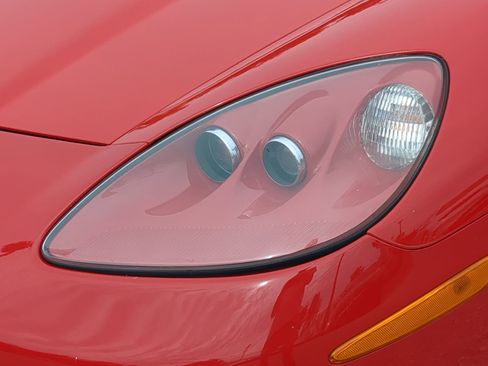 Used 2008 Chevrolet Corvette Coupe image 36