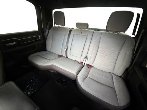 Used 2024 RAM 2500 Big Horn w/ Off Road Package AWD/4WD image 10