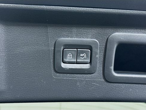 Used 2025 MAZDA CX-50 AWD 2.5 S w/ Premium Package image 32