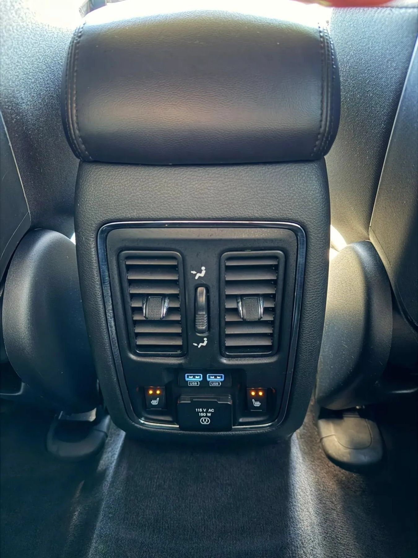 Used 2018 Jeep Grand Cherokee Limited AWD/4WD image 13