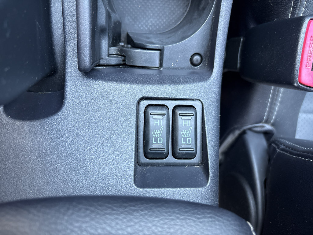 Used 2011 Mitsubishi Lancer Evolution GSR AWD/4WD image 17