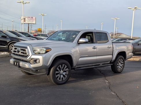 Certified 2023 Toyota Tacoma Limited image 4