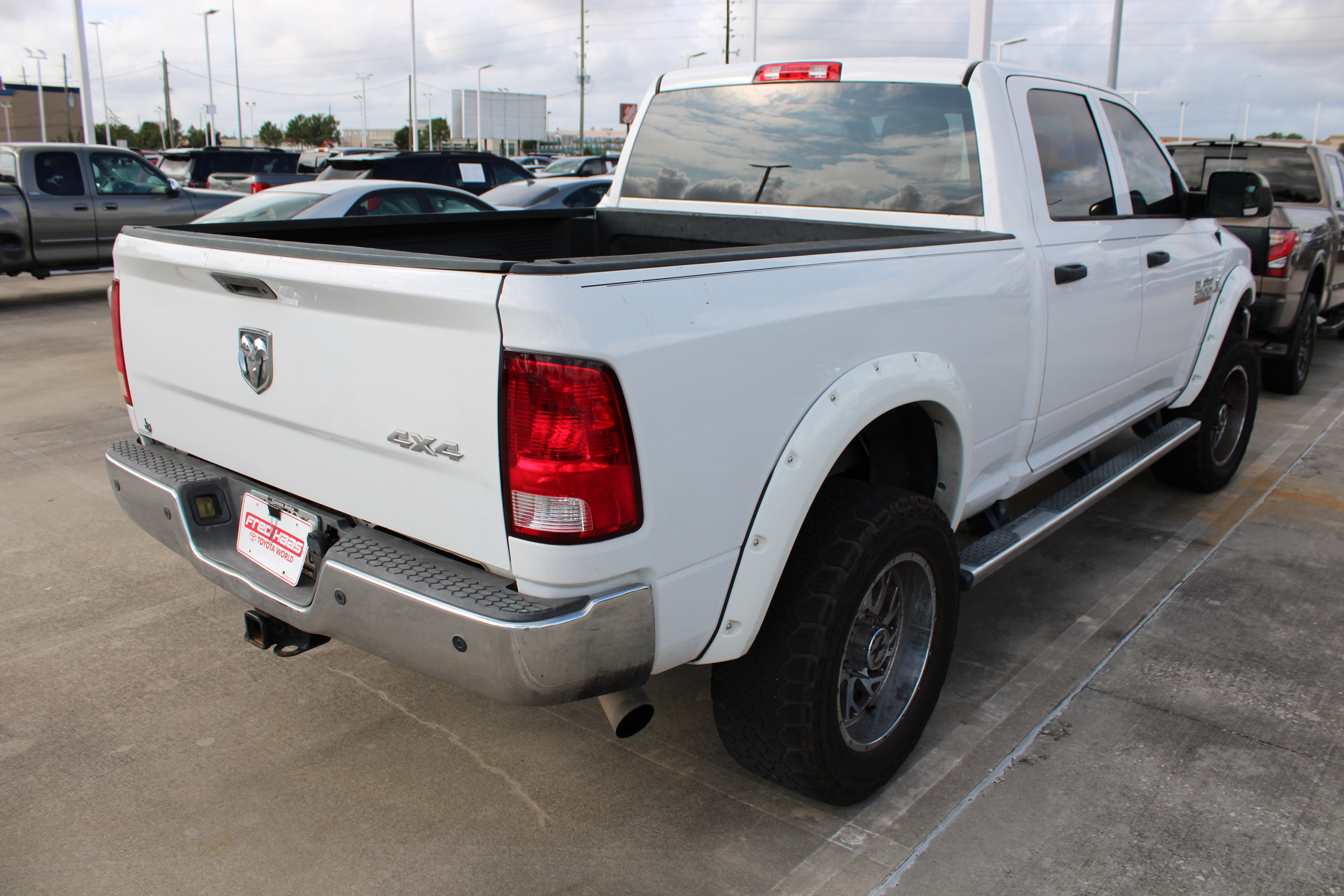 Used 2016 RAM 2500 Tradesman w/ Chrome Appearance Group AWD/4WD image 10