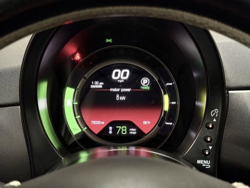 Used 2016 FIAT 500 e w/ Esport Package image 16