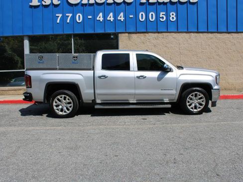 Used 2017 GMC Sierra 1500 SLT w/ SLT Premium Package image 28