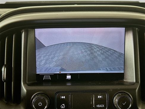 Used 2020 Chevrolet Colorado ZR2 image 20