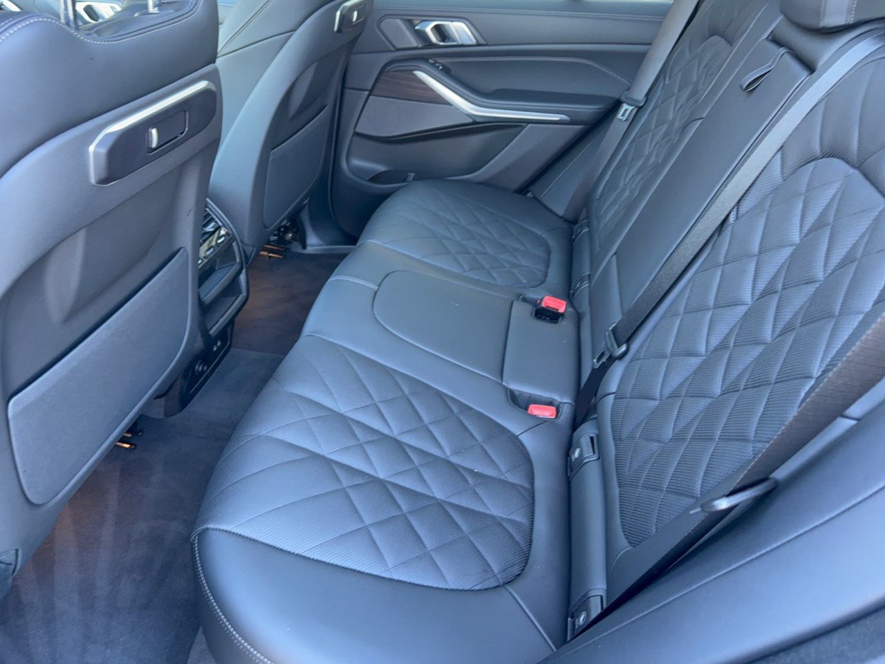 Used 2026 BMW X5 sDrive40i w/ Premium Package RWD image 25