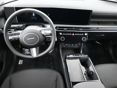 New 2026 Hyundai Tucson SEL image 12