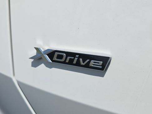 Certified 2026 BMW X3 xDrive30 w/ M Sport Package AWD/4WD image 4