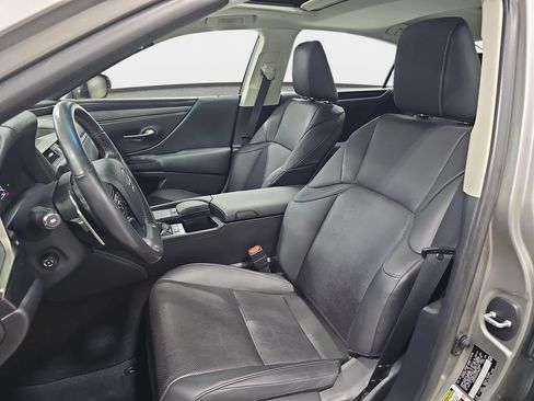 Used 2021 Lexus ES 350 w/ Premium Package FWD image 17