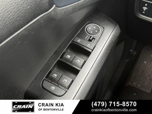 Certified 2023 Kia Soul EX FWD image 10