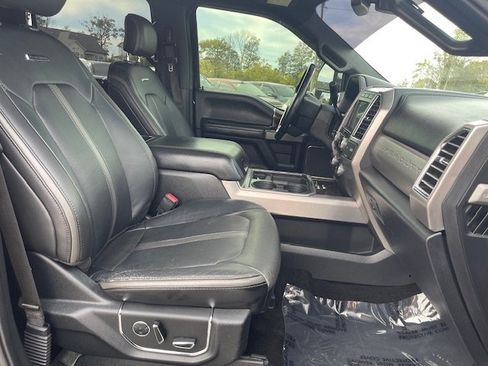 Used 2017 Ford F250 Platinum w/ Platinum Ultimate Package image 20