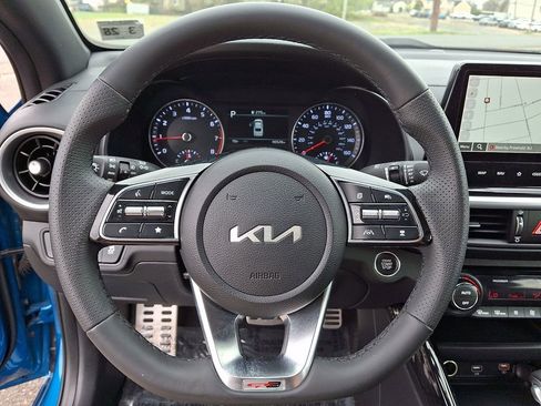 Certified 2023 Kia Forte GT-Line w/ GT-Line Technology Package FWD image 19