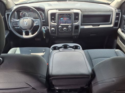Used 2021 RAM 1500 Tradesman w/ Tradesman SXT Package RWD image 11