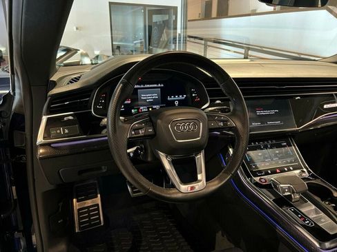 Used 2022 Audi SQ8 Prestige w/ Prestige Package image 17
