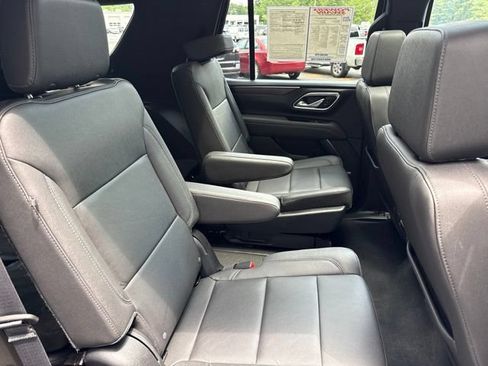 Used 2023 Chevrolet Tahoe Z71 w/ Z71 Off-Road Package AWD/4WD image 30