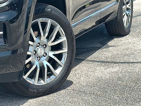 Used 2026 GMC Terrain Denali AWD/4WD image 3