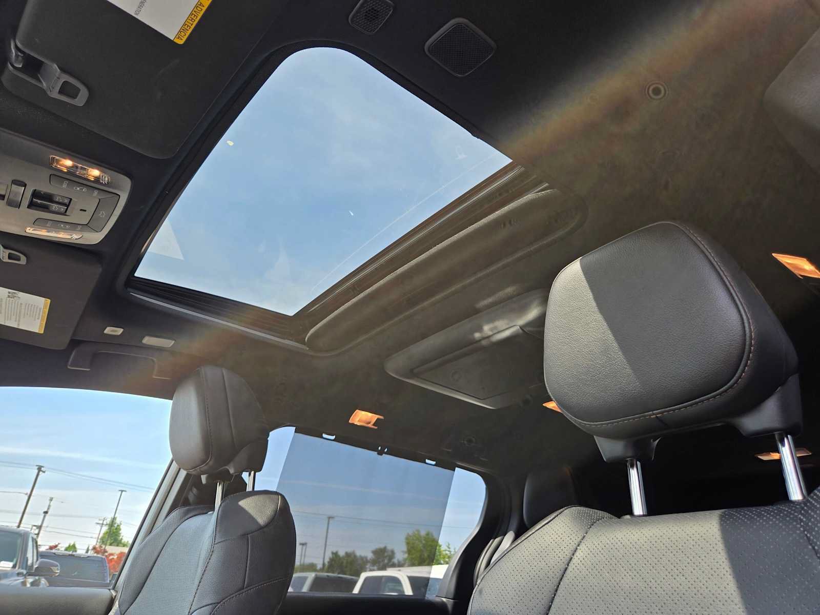 Certified 2025 Toyota Sienna Platinum AWD/4WD image 25