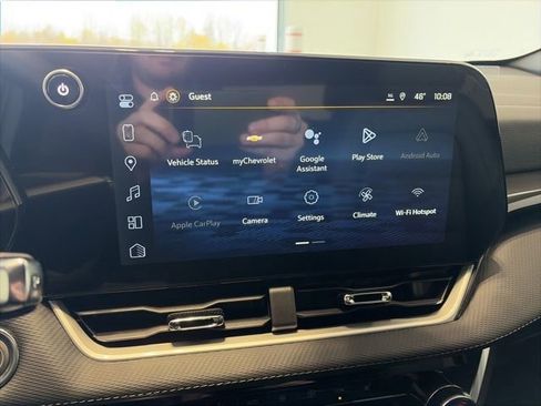 New 2026 Chevrolet Equinox LT w/ Convenience Package II FWD image 20