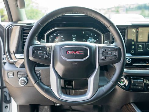 Used 2024 GMC Sierra 1500 Elevation w/ Elevation Premium Package AWD/4WD image 14