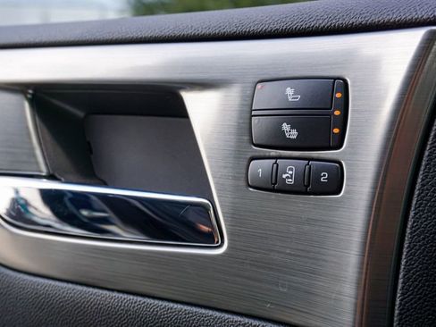 Used 2008 HUMMER H2 image 32