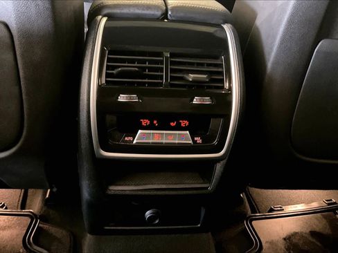 Used 2023 BMW X5 sDrive40i w/ Premium Package image 34